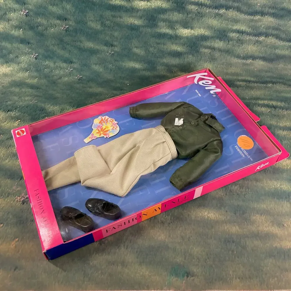 Y2K Mattel Barbie Fashion Avenue Hey Romeo Ken Khaki Pants OF #25752 (2001) NRFB